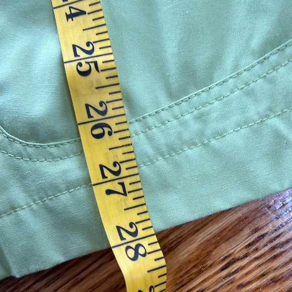 Mackintosh New England green spring rain jacket.  Removable hood.  Size Medium. - Picture 9 of 14